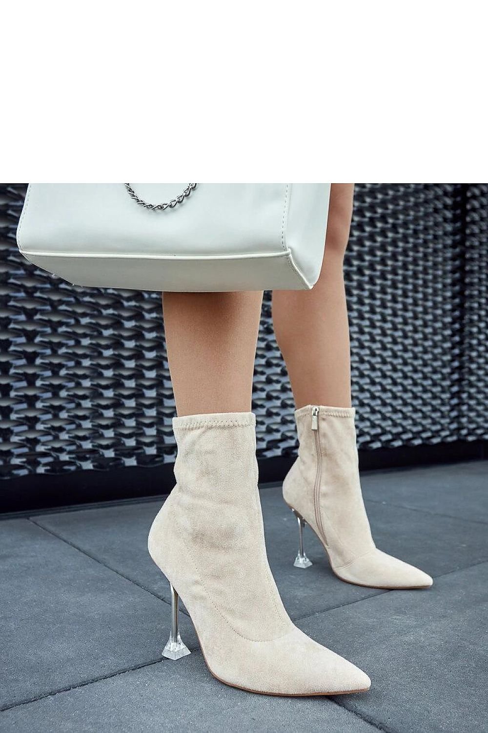 Heel boots model 205092